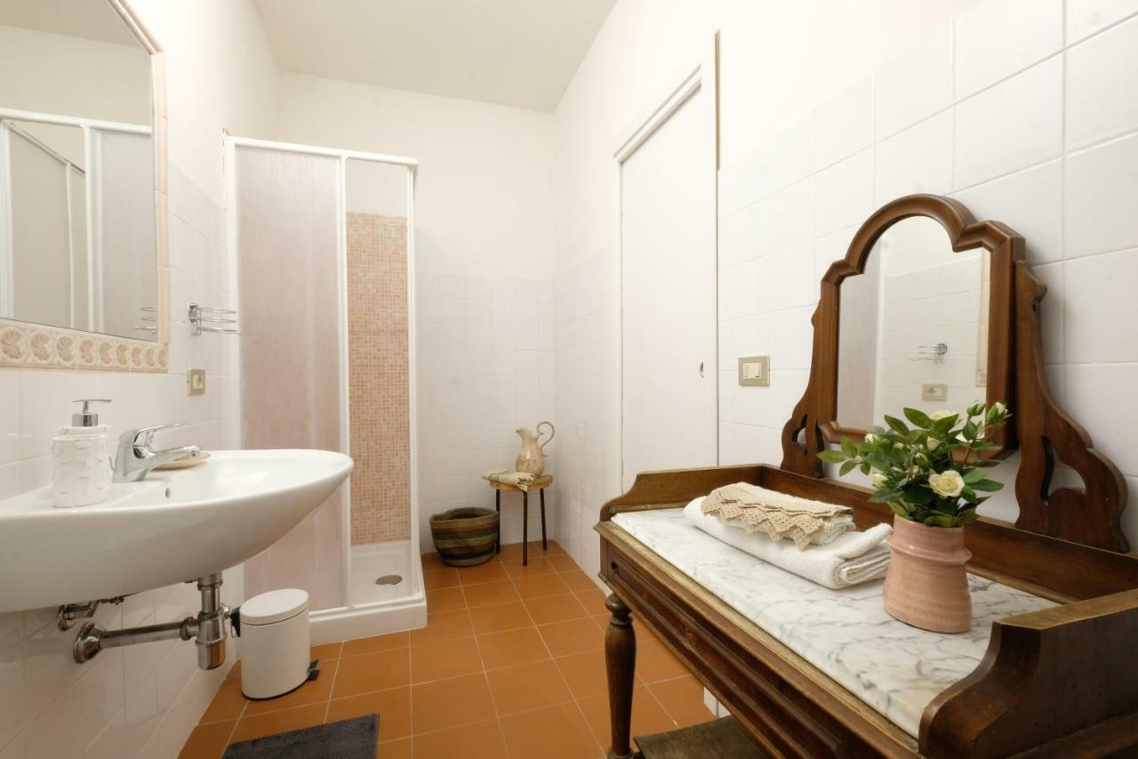 Casa Monteluro - B&B Tavullia Luaran gambar
